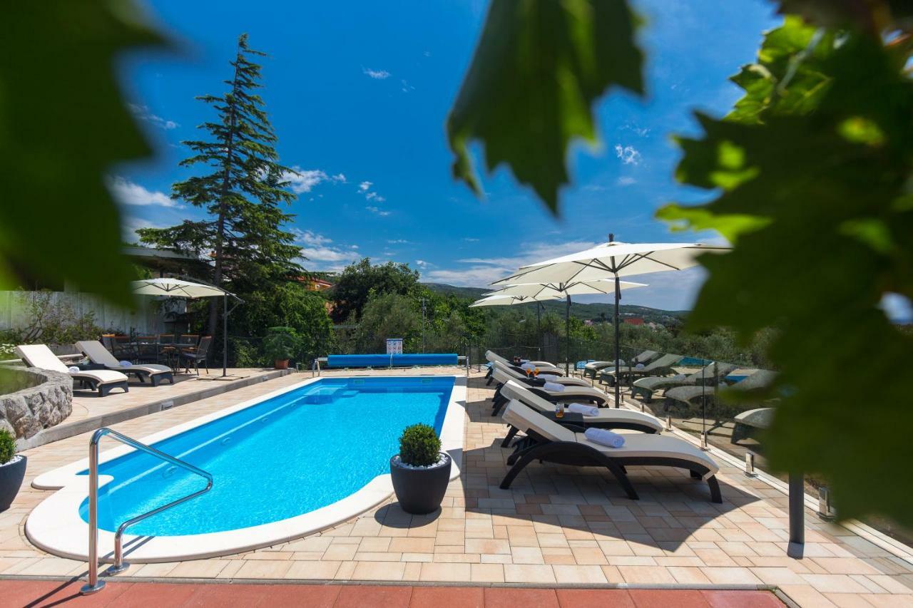Villa Diana Punat Buitenkant foto
