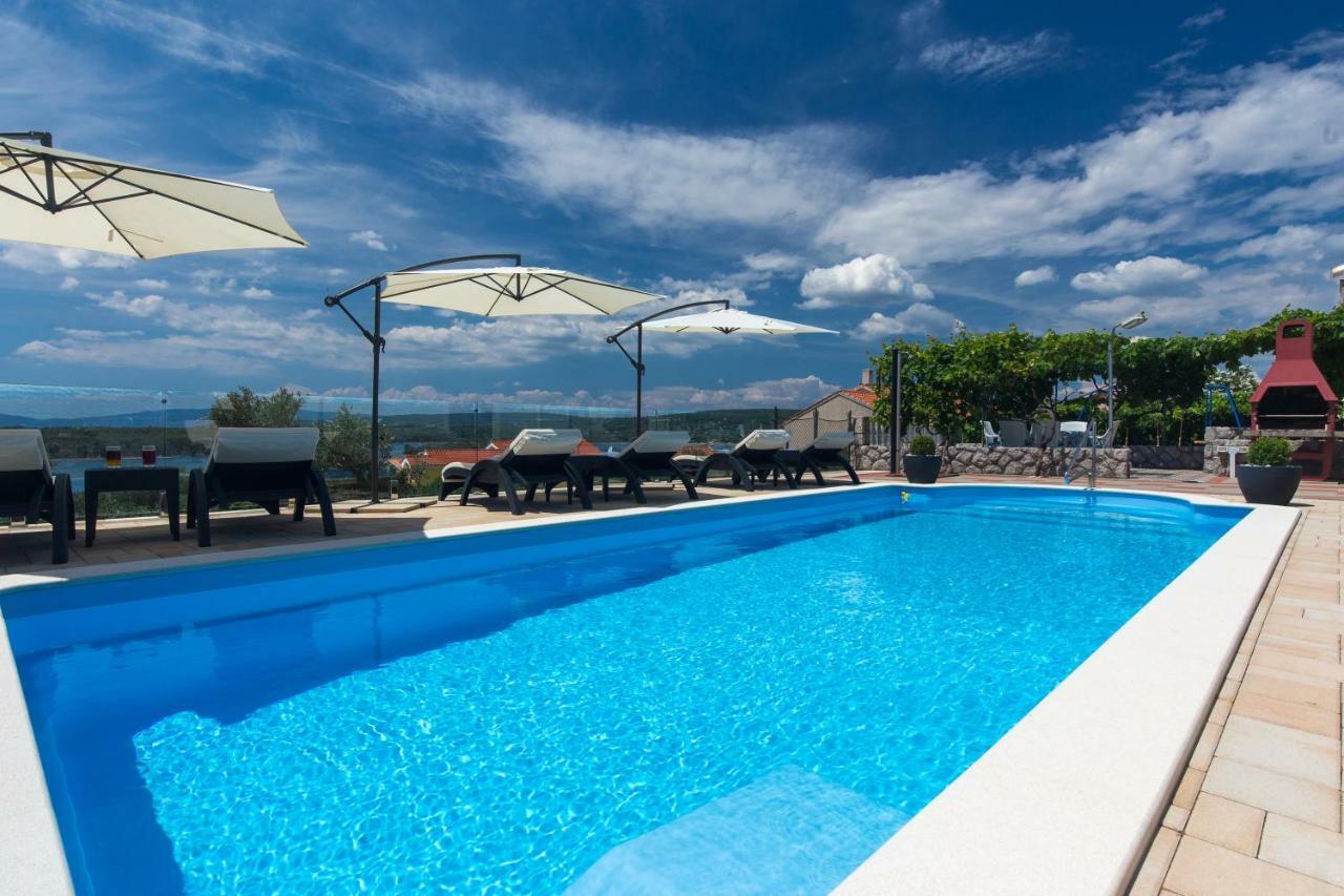 Villa Diana Punat Buitenkant foto